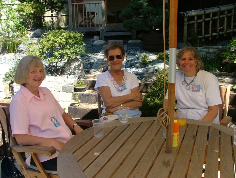 ../Images/Dorothy-XYL-YA4F, Margaret-XYL-G8BFL, Ann-XYL-WA6VCR - hiding from the men in Chris's Japanese garden.jpg